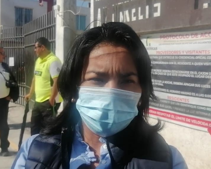 Continúa SMDIF Cuautlancingo entrega de chamarras a personas vulnerables por temporada invernal