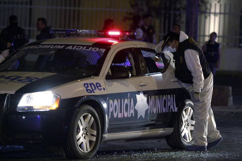 Asesinan en un hotel de Monterrey a dos cubanos; la policía detuvo a una persona