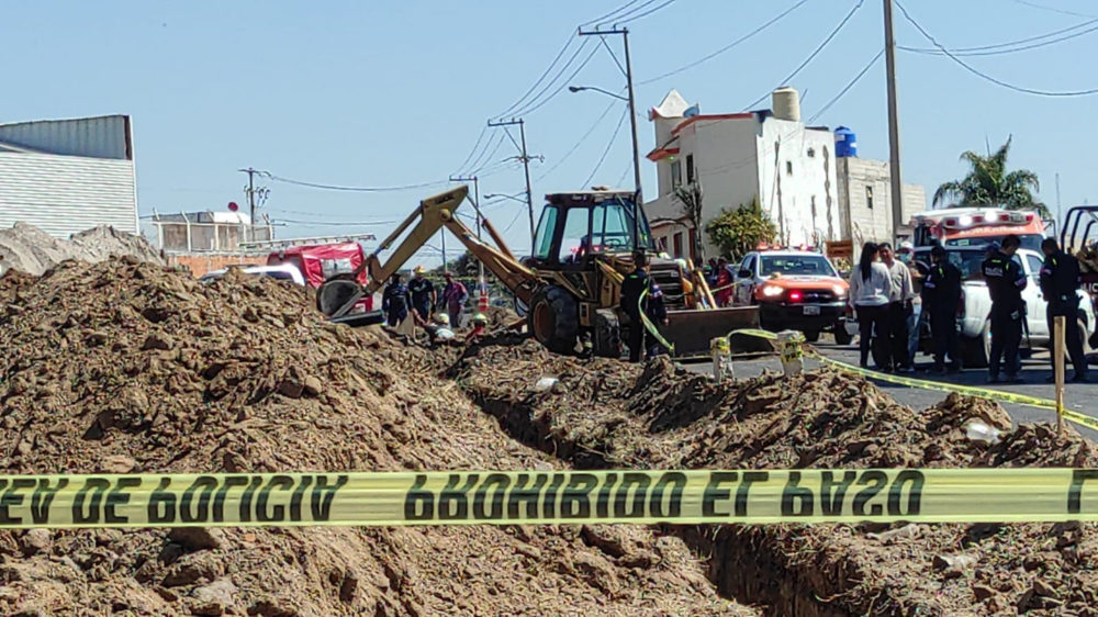 Eduardo Rivera asegura que se investigará a empresa responsable del derrumbe en La Resurrección