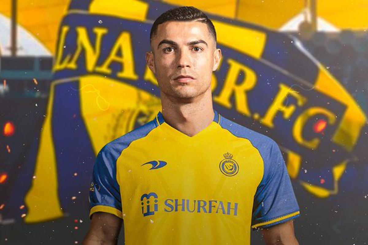 Cristiano en su presentación en Arabia Saudita pasó de la arrogancia, al impulso a las mujeres