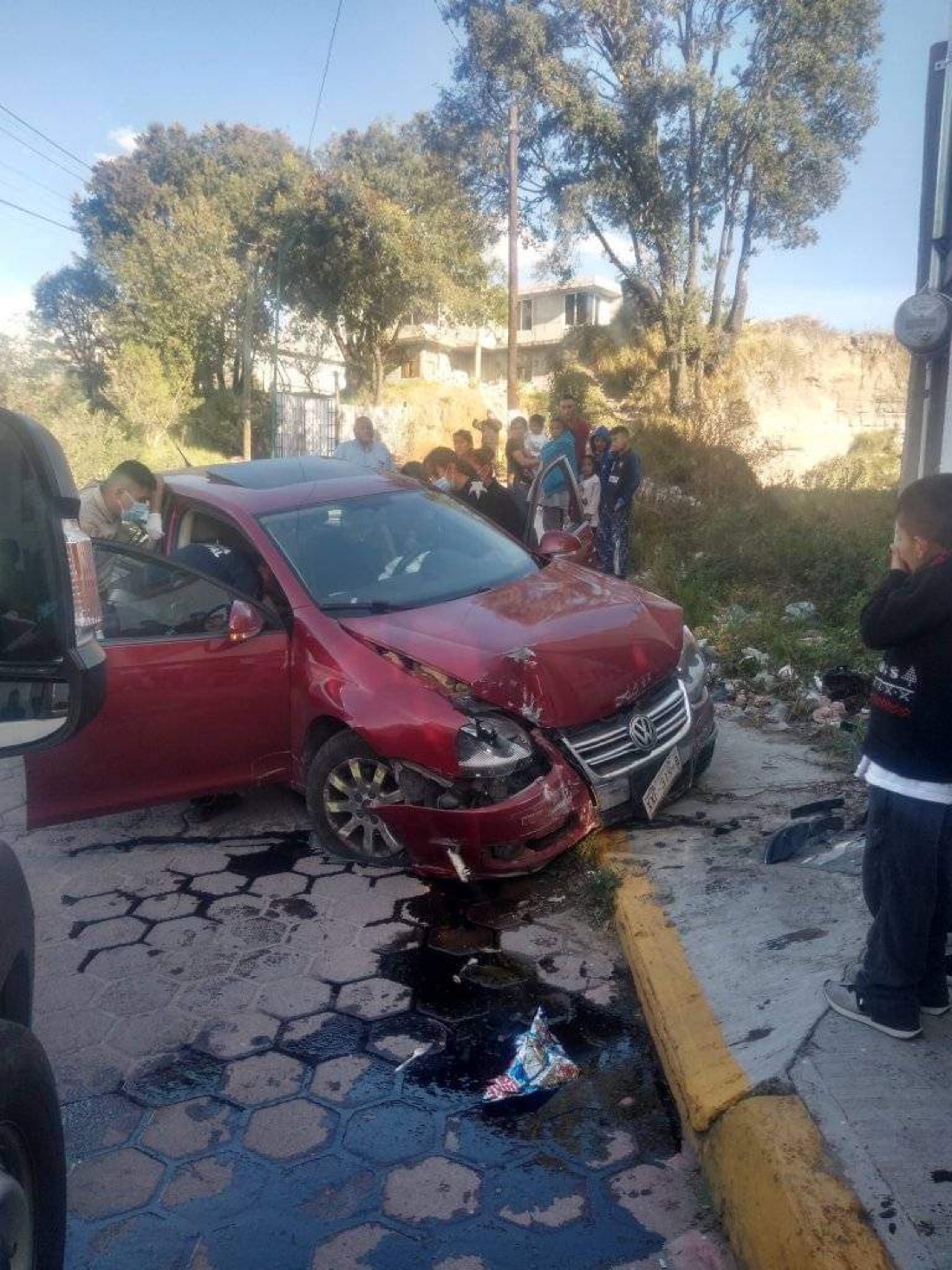 Se accidenta joven en calles de San Pablo del Monte 