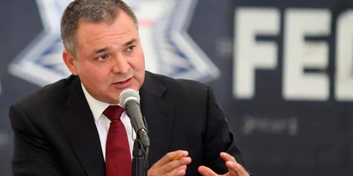 UIF señala a García Luna por red de corrupción para robar 746 mdd