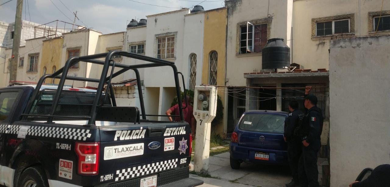 Maniatan a familia completa para robarle más de 250 mil pesos, en Panotla 