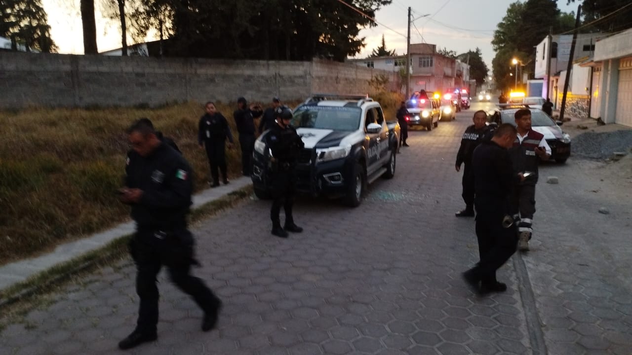 Agreden a policías de Panotla con machetes y piedras 