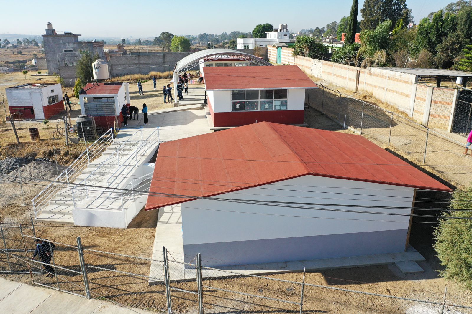 Sistema municipal DIF hace entrega de aula en CAIC “Los Ocotes”