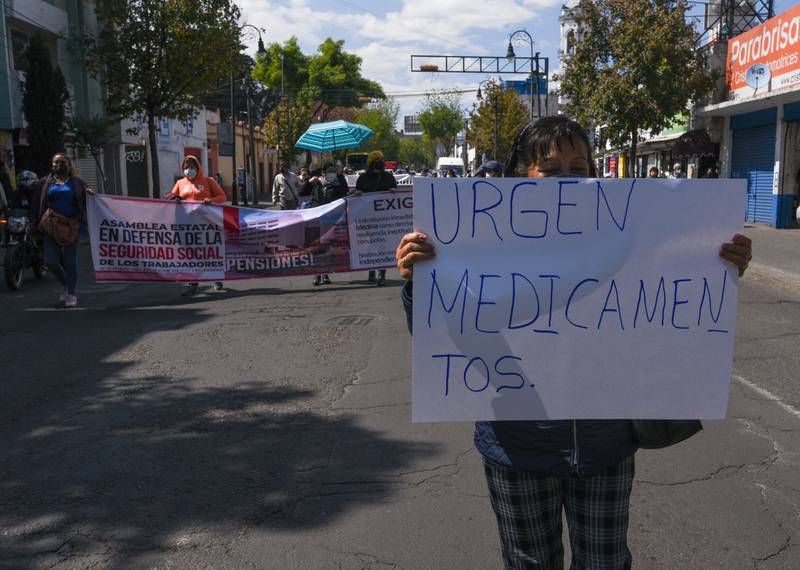 Escasez de medicamentos empeora por nuevo ‘bandazo’ del Gobierno