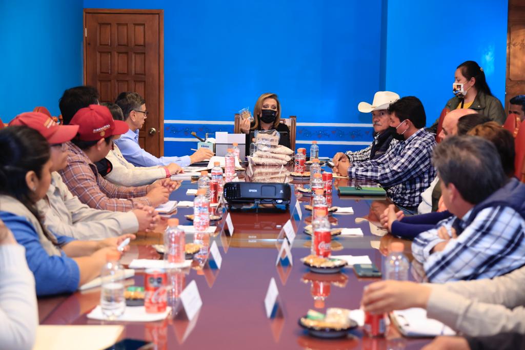 Atendió gobernadora de Tlaxcala a productores y procesadores de amaranto