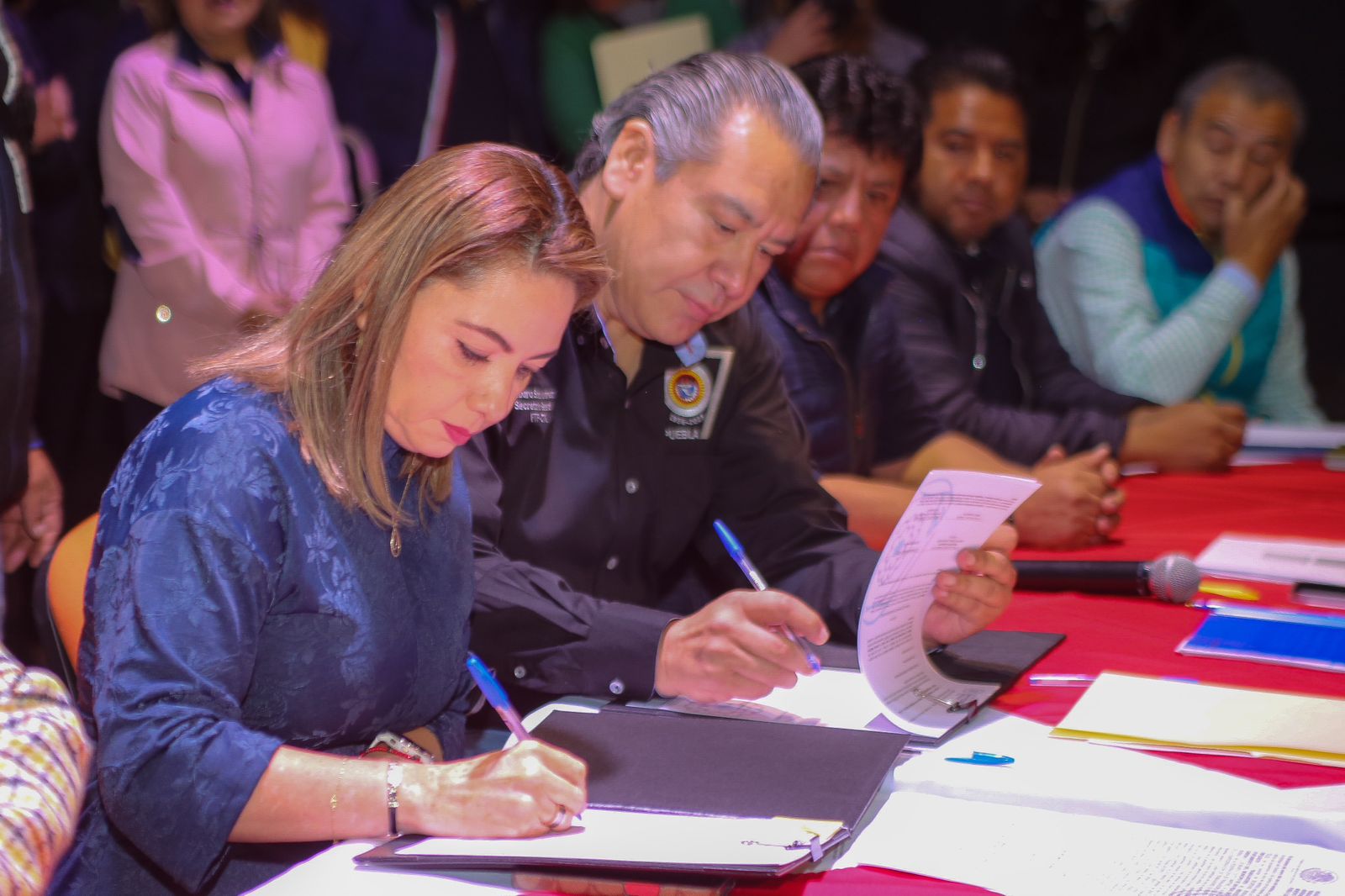 Paola Angon informa aumento del 14.7% global para trabajadores de base