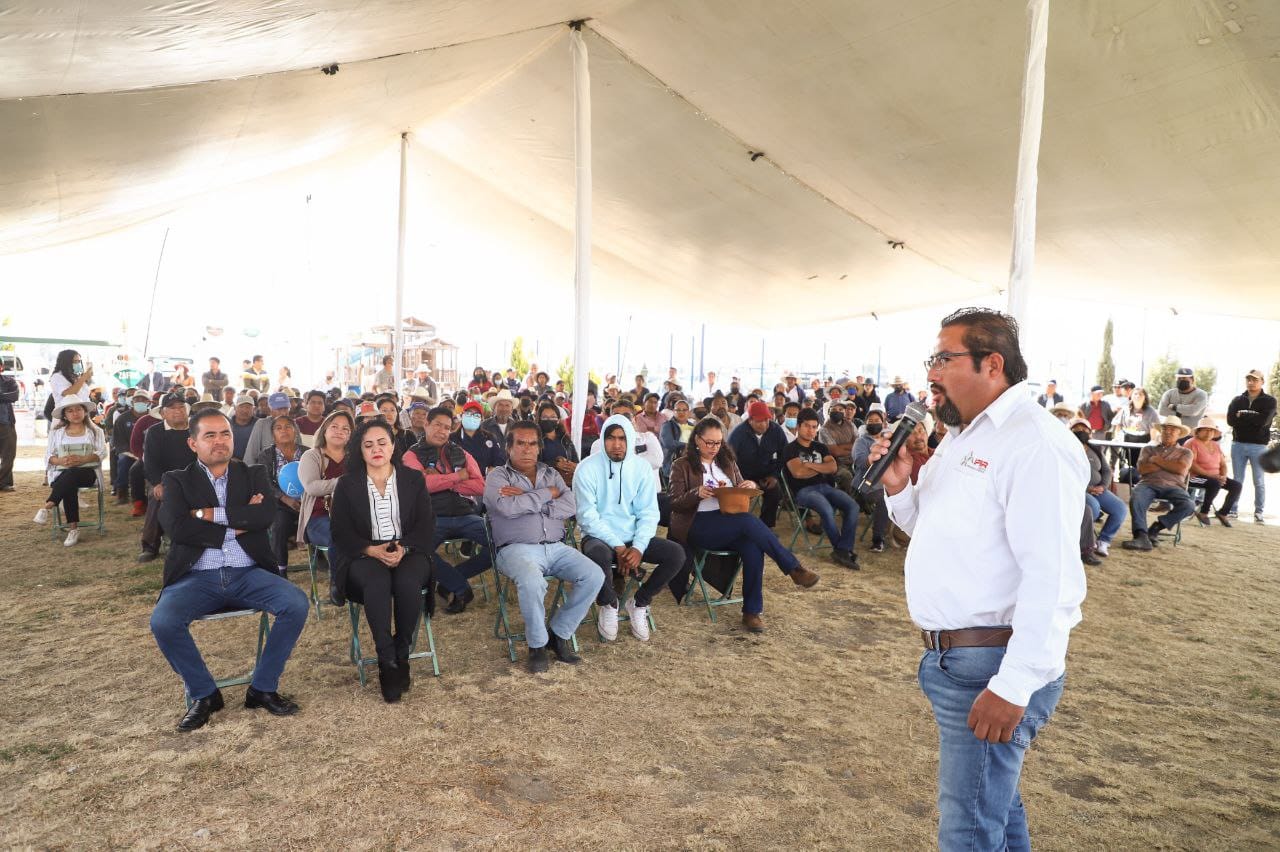 Capacita ayuntamiento de San Andrés Cholula a productores del campo en el uso de tecnologías verdes