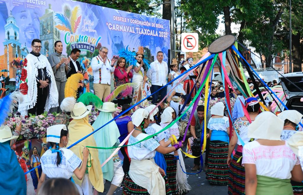 Encabezó Lorena Cuéllar magno desfile del Carnaval Tlaxcala 2023