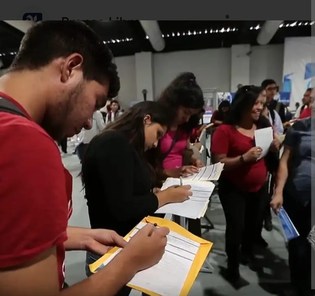 Empresas del sector comercio, servicio e industrial presentes en la “Feria del Trabajo Cuautlancingo 2023”