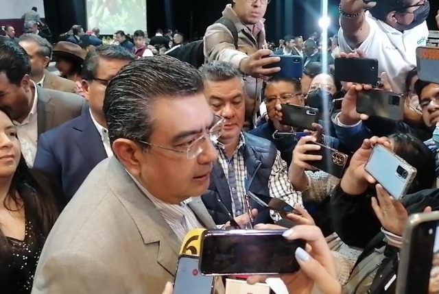 Gobierno de Puebla no descarta cancelar Carnaval de Huejotzingo tras muerte de adolescente