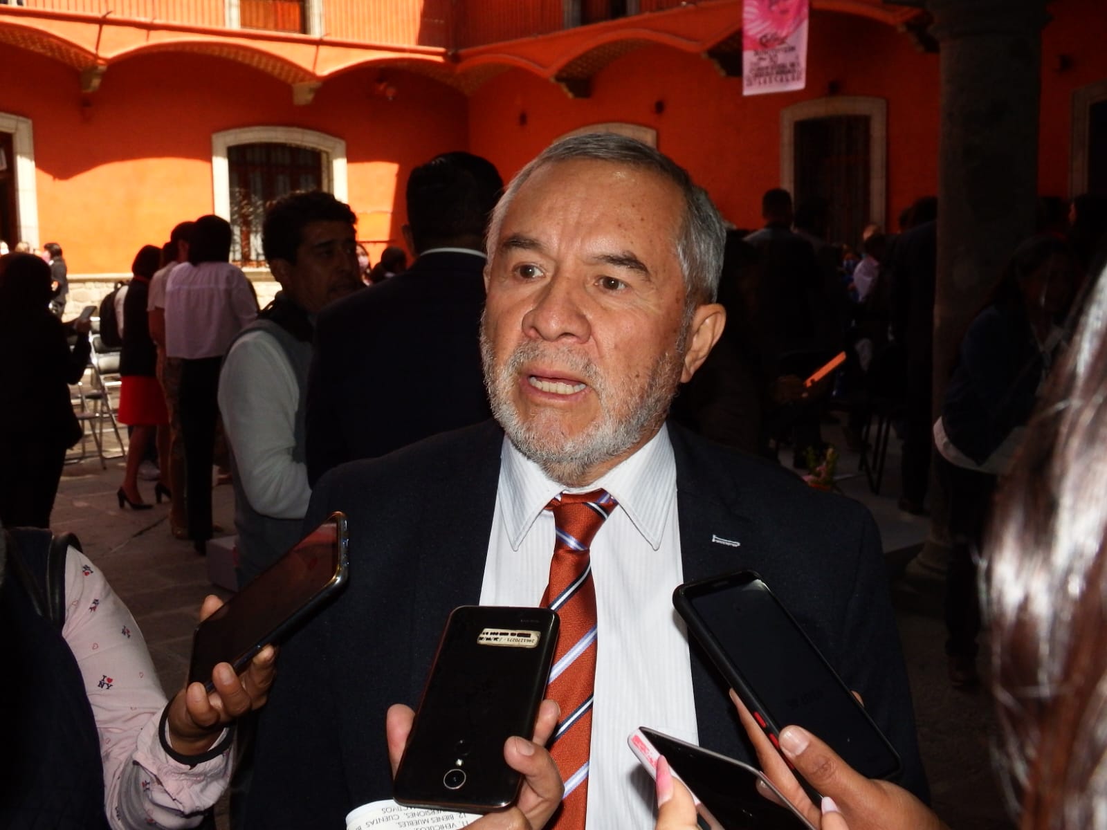 Desacato a decreto regulador de alcohol inicia desde alcaldías: SEGOB