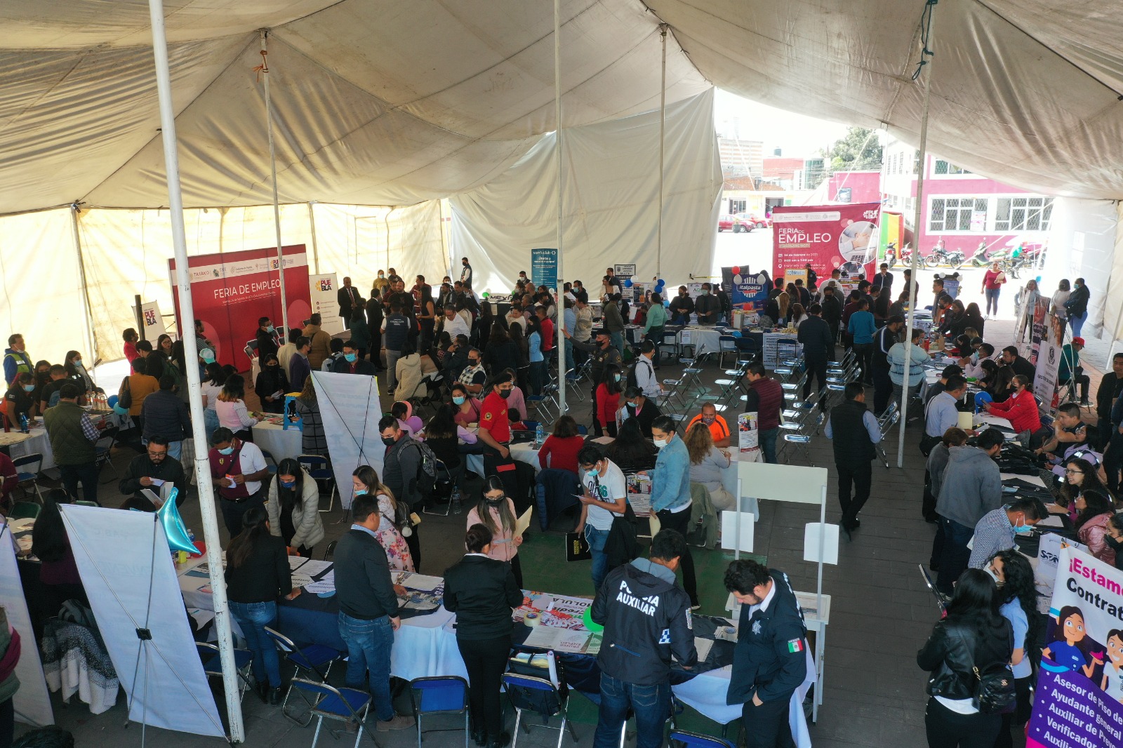 Realizan primera “Feria del Empleo Cuautlacingo 2023”