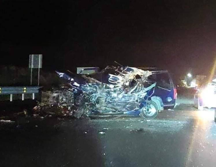 Muere conductor al quedar prensado tras accidente en la Amozoc-Perote, a la altura de Cuapiaxtla 