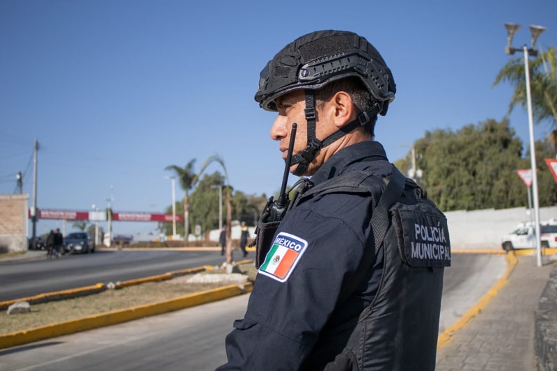 Policías de Atlixco frustran robo en casa habitación en Atlixco, hay 3 detenidos