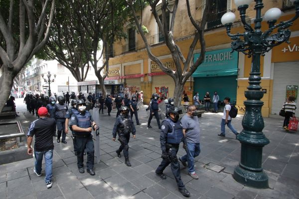No se dará paso atrás contra los ambulantes; habrá inversiones en el sector hotelero: Eduardo Rivera