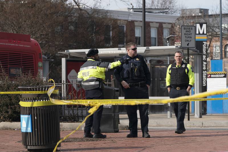 Tiroteo en Metro de Washington deja una persona muerta