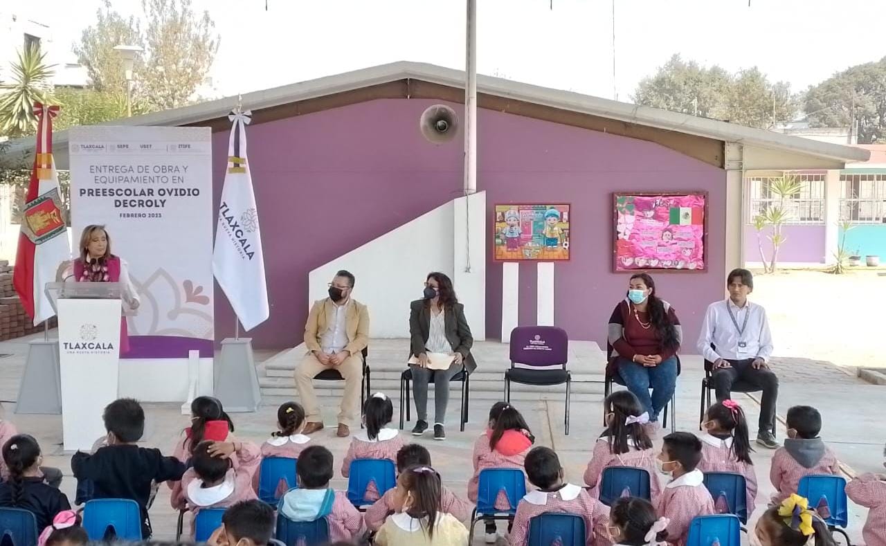 Refrenda gobernadora compromiso para dotar de más aulas para nivel preescolar