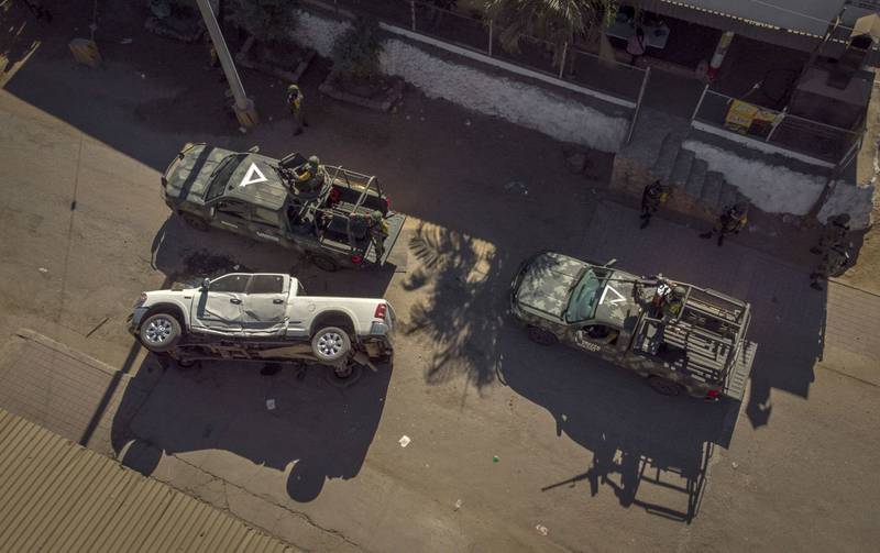 Ejército decomisa fentanilo, opio y armas en Culiacán tras detención de Ovidio Guzmán