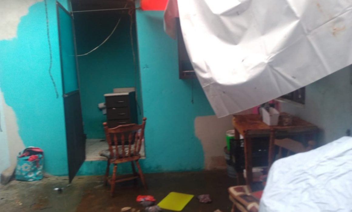 Atiende CEPC flamazo en vivienda en El Alto, Chiautempan