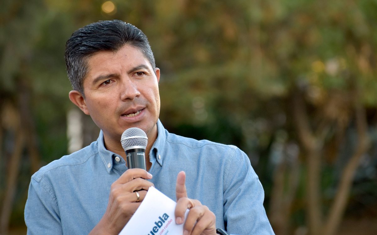 Eduardo Rivera promete tomar medidas enérgicas contra agresiones de ambulantes en vía pública