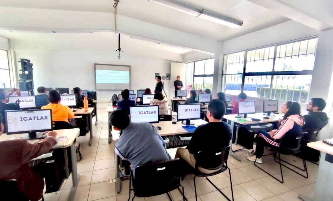 Capacita Icatlax a 670 servidores públicos de Sepe-Uset