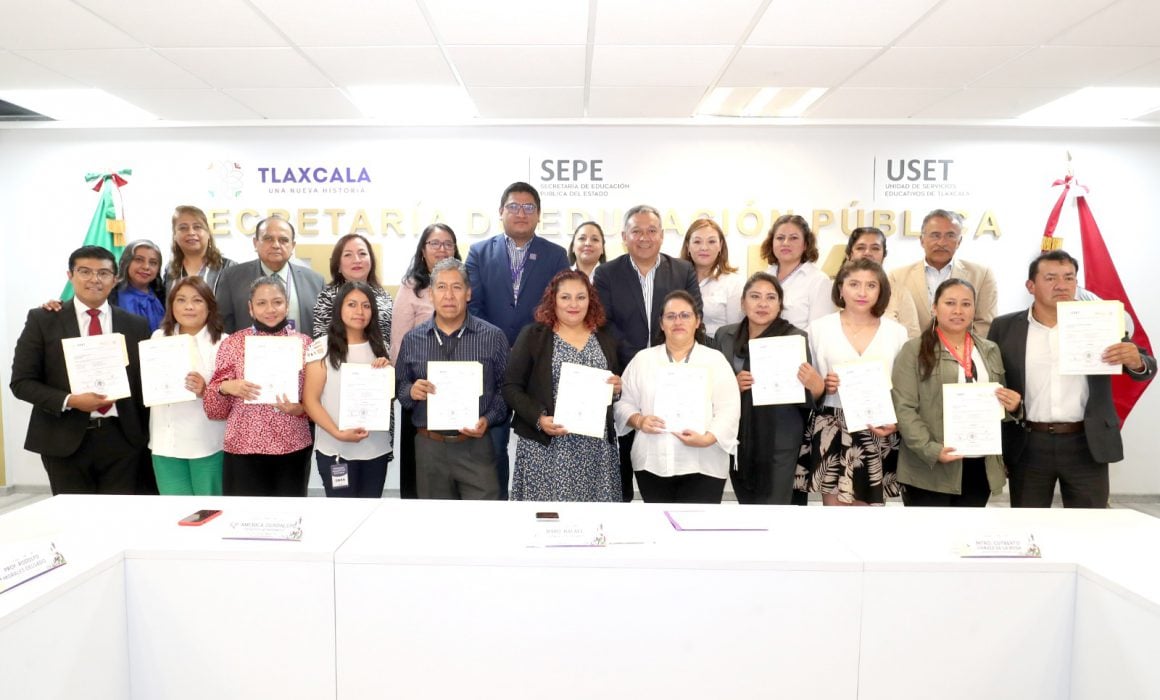 Entrega Sepe-Uset dictámenes escalafonarios a personal sindicalizado
