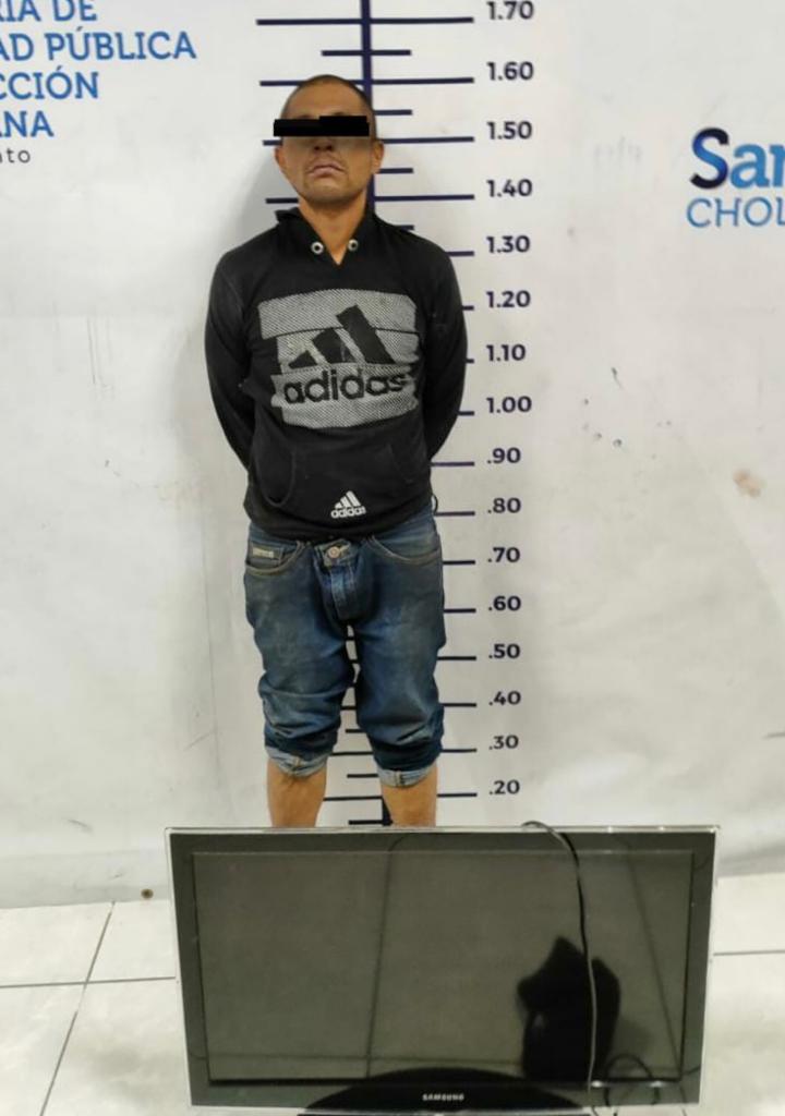 Detiene policía de San Andrés Cholula a persona por robo a casa habitación