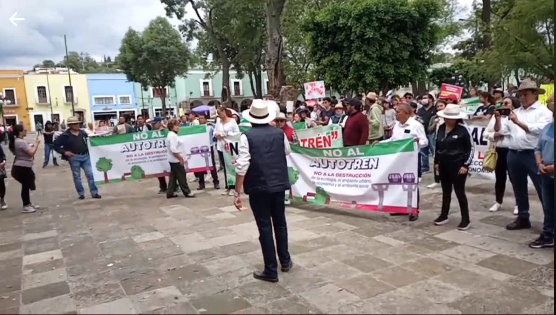 Reprime Lorena Cuéllar marcha ciudadana contra autotrén