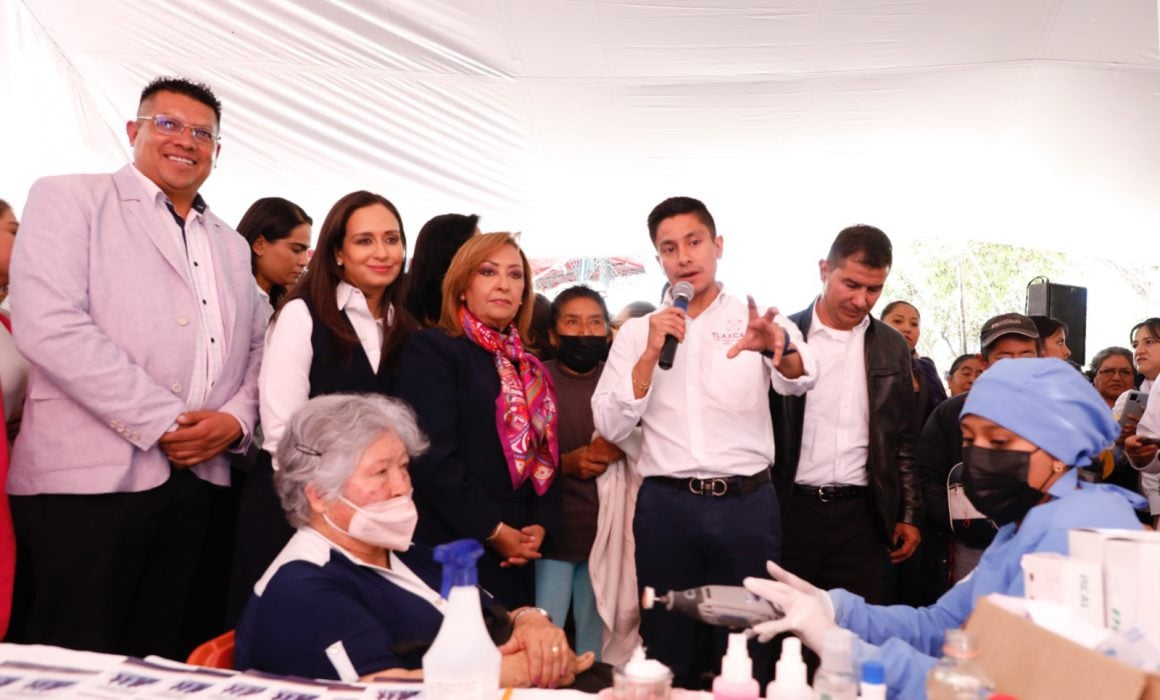 Asisten 11 mil personas a 27 Carrusel de Información y Servicios