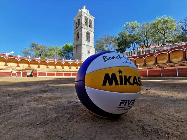 Crítica diputado que gobierno priorice la realización del mundial de voleibol