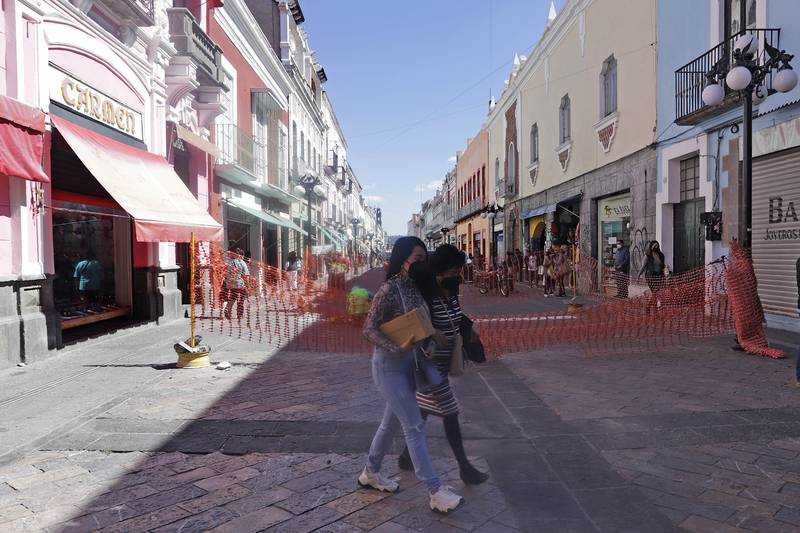 Ayuntamiento de Puebla dialoga con vecinos y locatarios sobre proyecto de peatonalización en la 16 de Septiembre