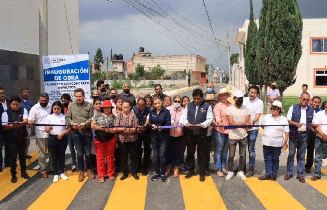 Reconocer presidente de junta auxiliar Santiago Momoxpan el trabajo de