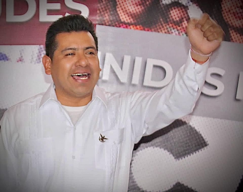 Llama Carlos Augusto Pérez a la unión morenista rumbo a 2024
