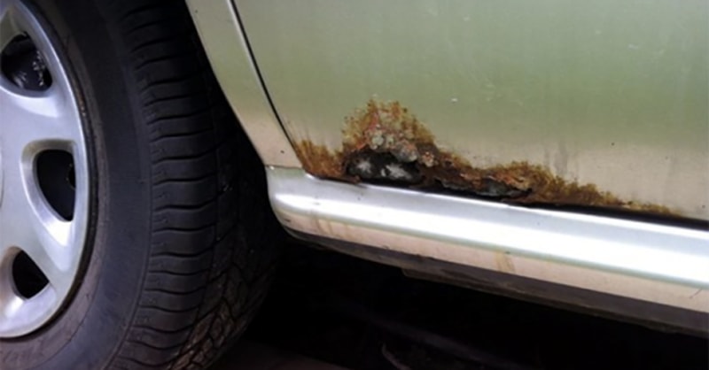 ¿Sabes cómo limpiar los conductos de desagüe de tu coche? Aquí te decimos cómo 