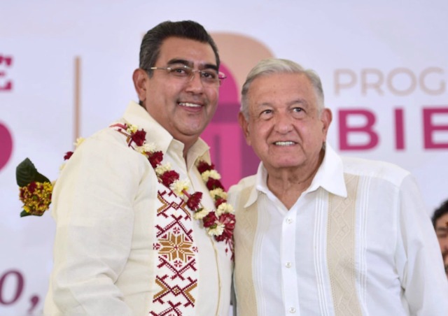 Anuncia AMLO aumento del 25% a pensión de adultos mayores