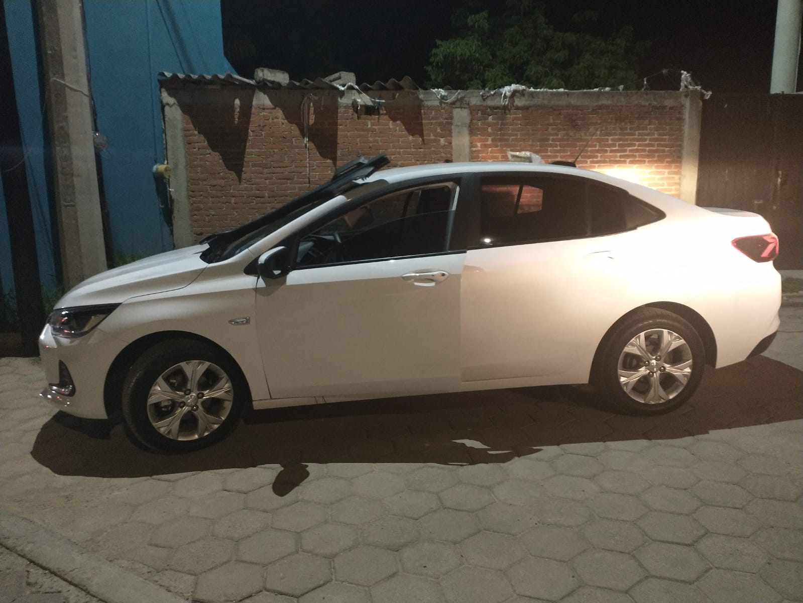 Roban de nueva cuenta unidad de Pronto; fue hallada desvalijada en Atlahapa