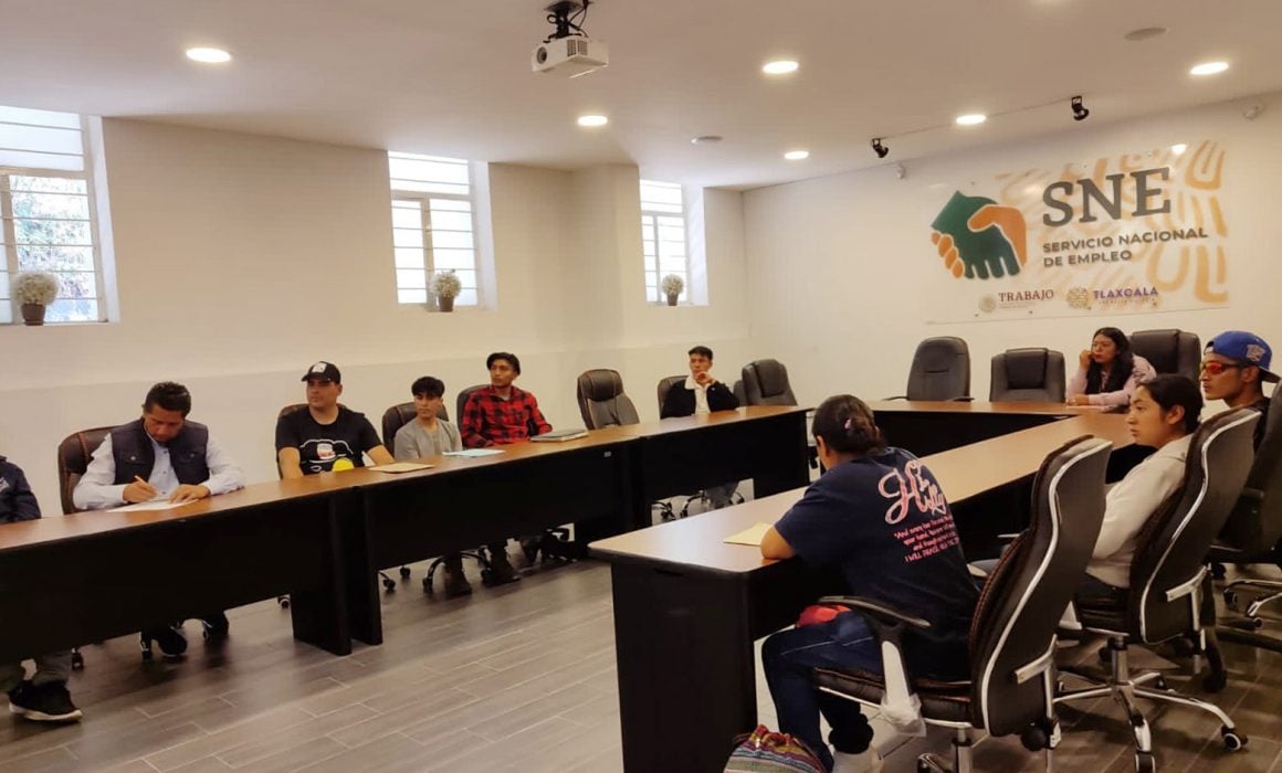Vincula STYC a 96 tlaxcaltecas en empresa Berrymex en Jalisco