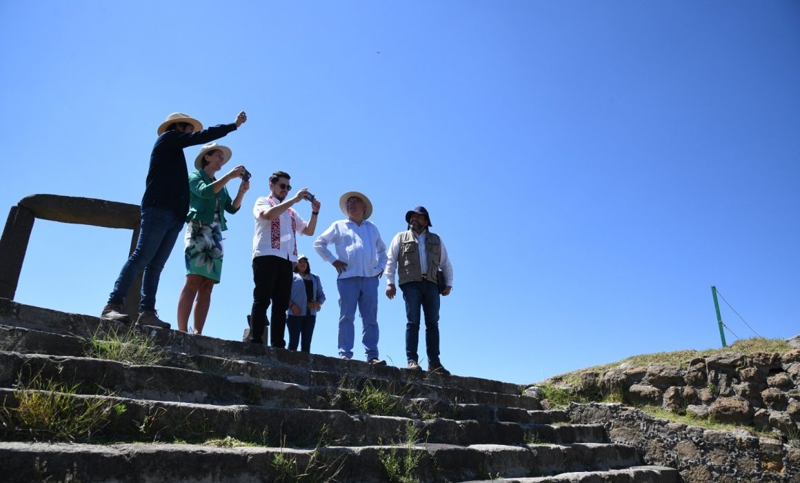 Estrechan lazos culturales Tlaxcala y Canadá