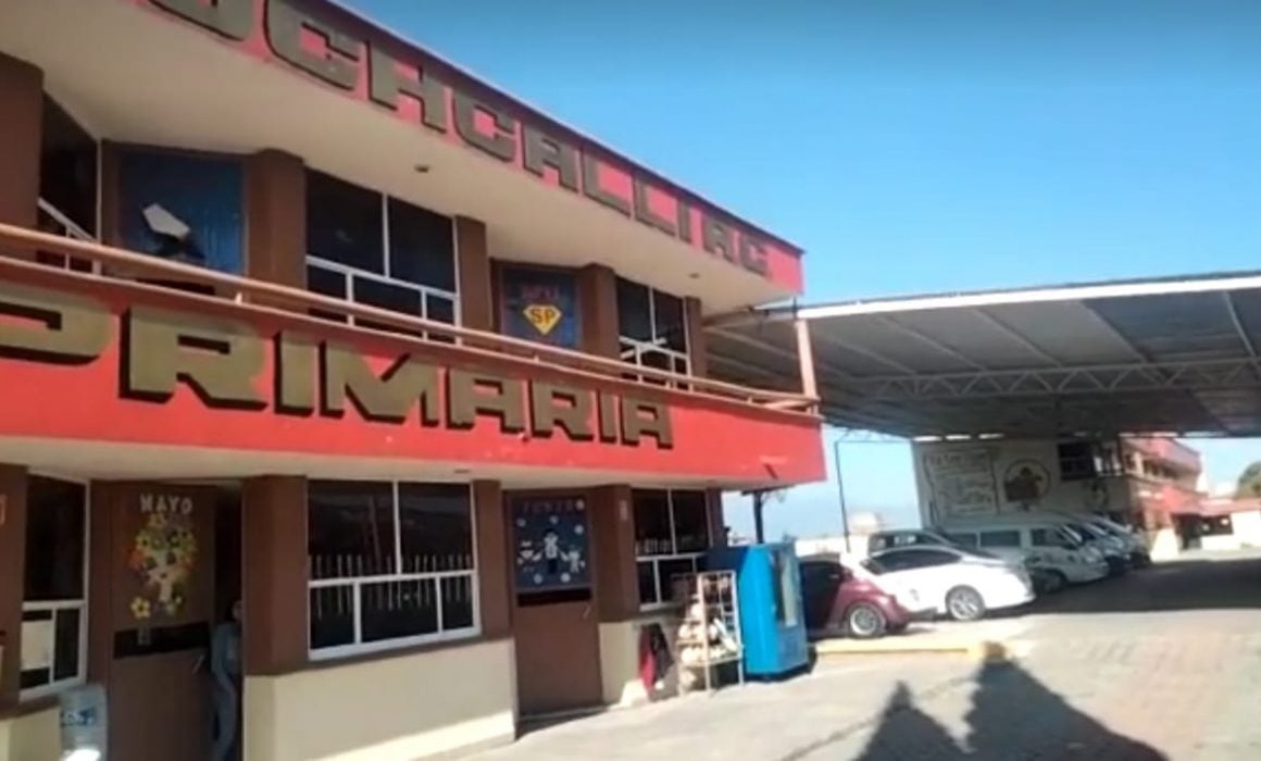 Suspenden clases en escuela de Panotla por nube tóxica de relleno sanitario