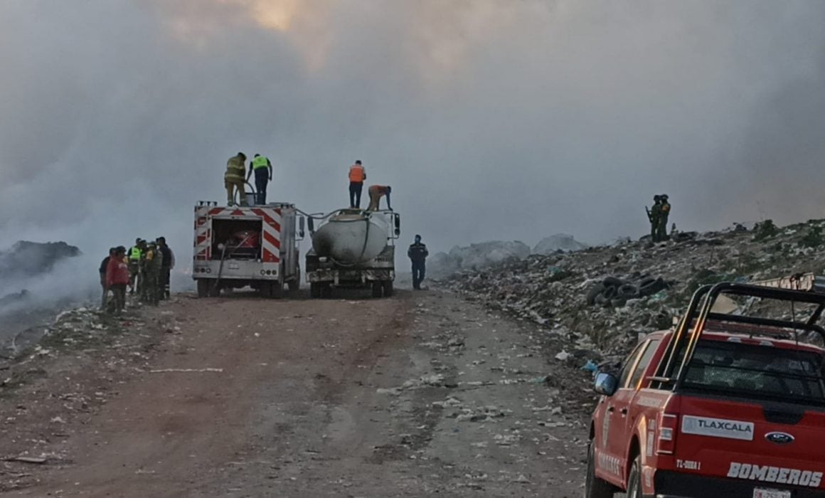 Registra CEPC 90% de avance para sofocar incendio en relleno de Panotla