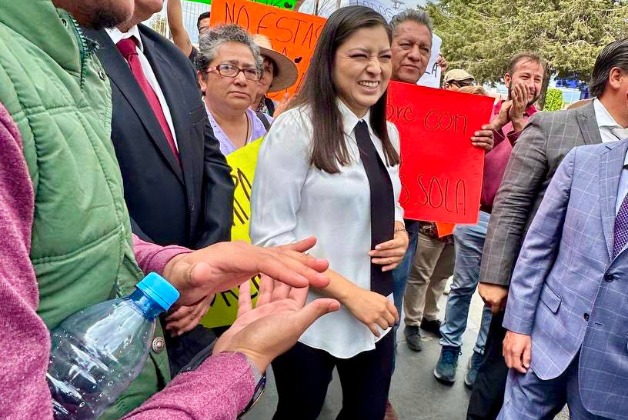Claudia Rivera queda absuelta del delito de violencia de género
