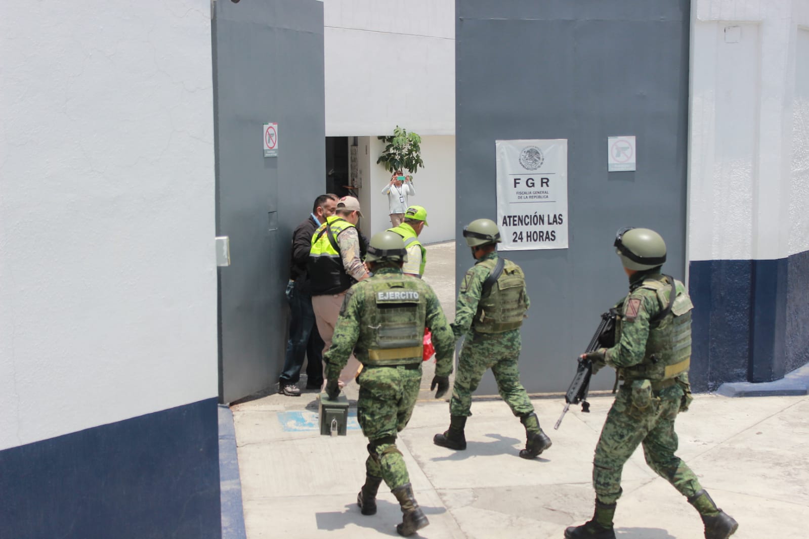Defienden instalaciones de FGR Tlaxcala: hacen simulacro