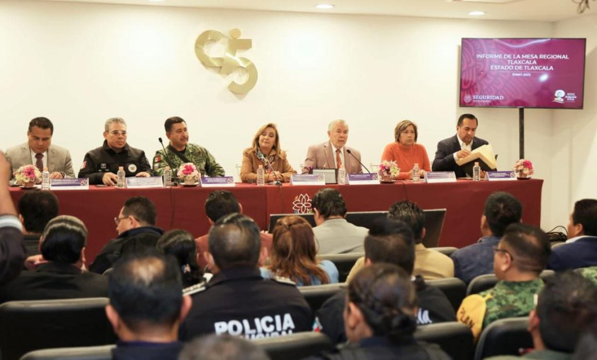 Lorena Cuéllar da seguimiento a temas de seguridad en región 2