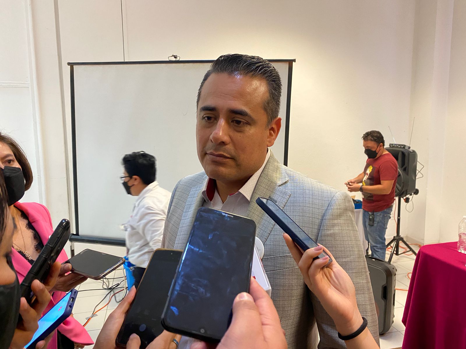 Nuevos partidos políticos se darán a conocer en abril: ITE 