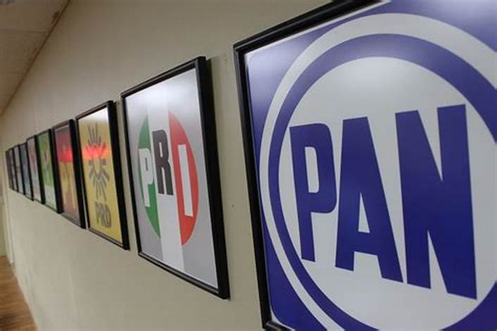 Polítólogo de la UPAEP lamenta atrofia del sistema de partidos políticos en México