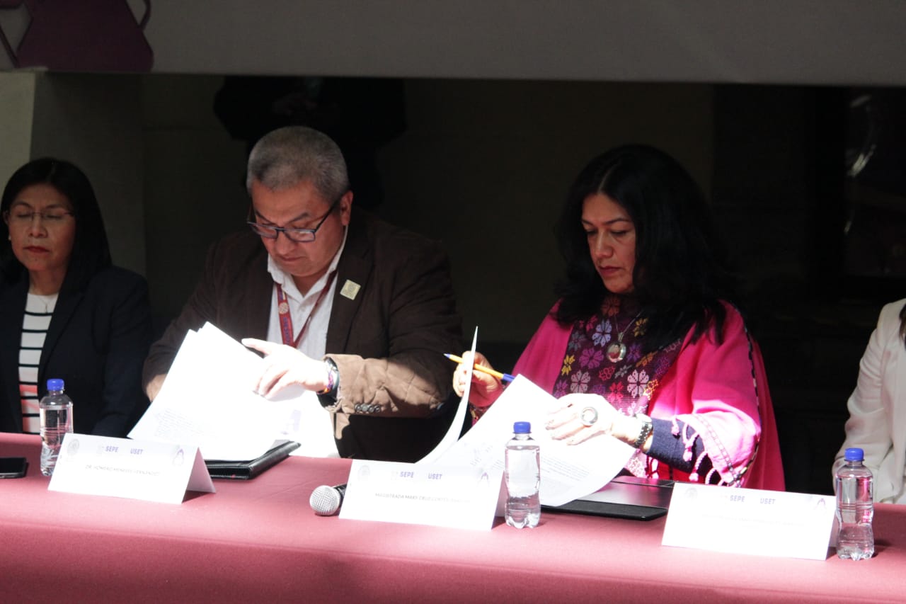Firman convenio de colaboración Poder Judicial y SEPE