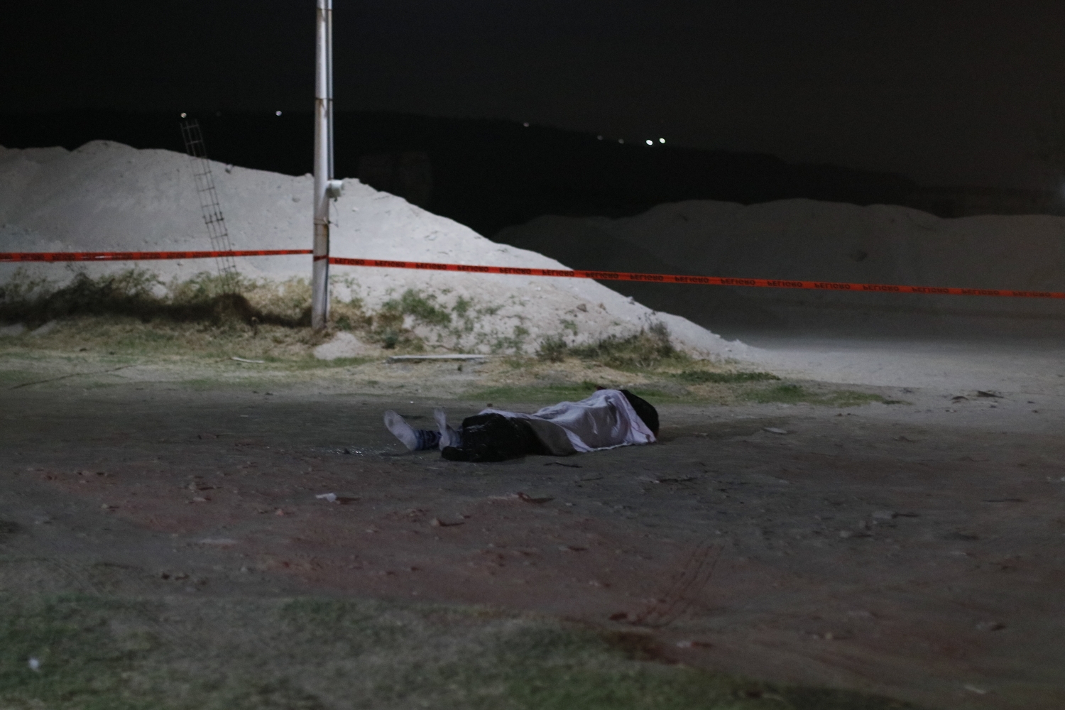 Abandonan cuerpo de un hombre atropellado en Nopalucan 