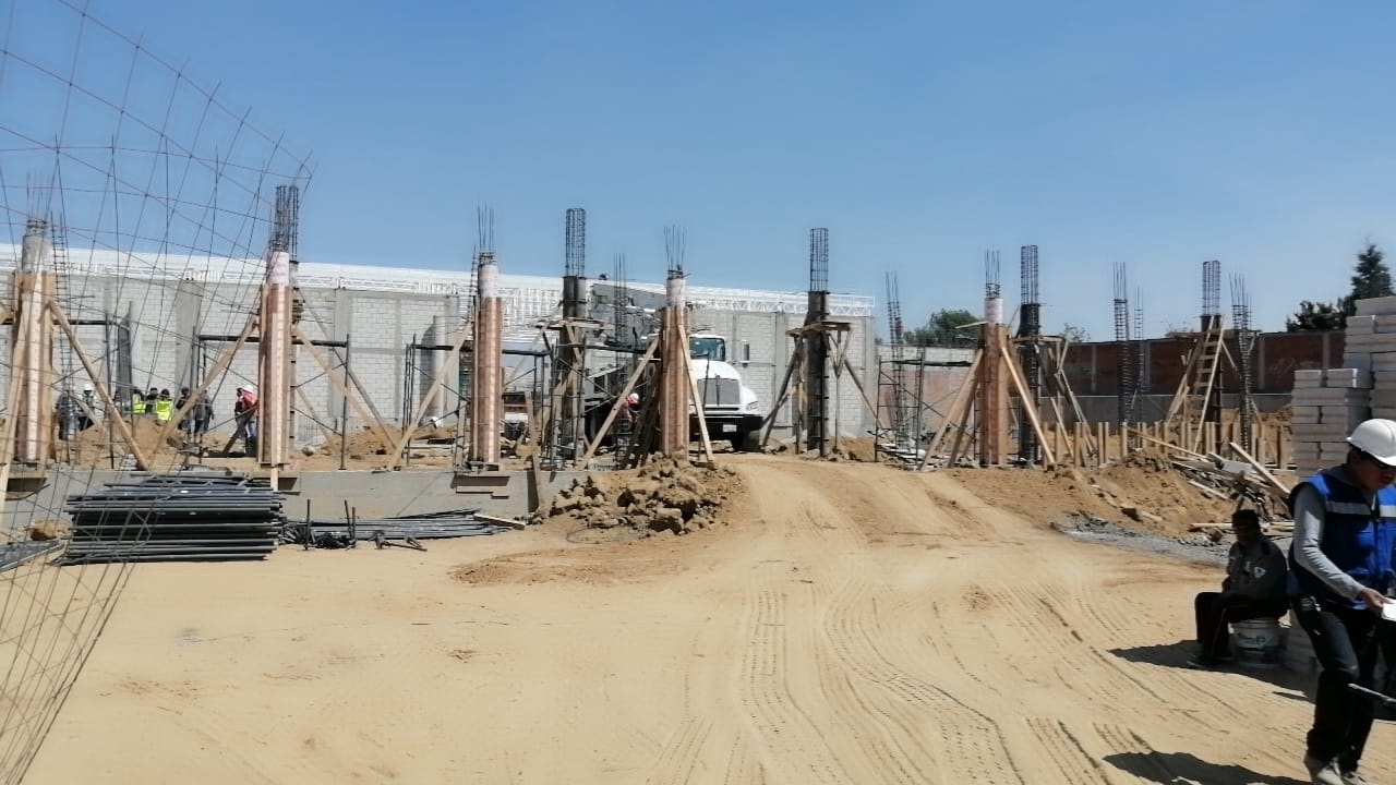 Presenta 60% de avance construcción de Mercado Municipal de Cuautlancingo